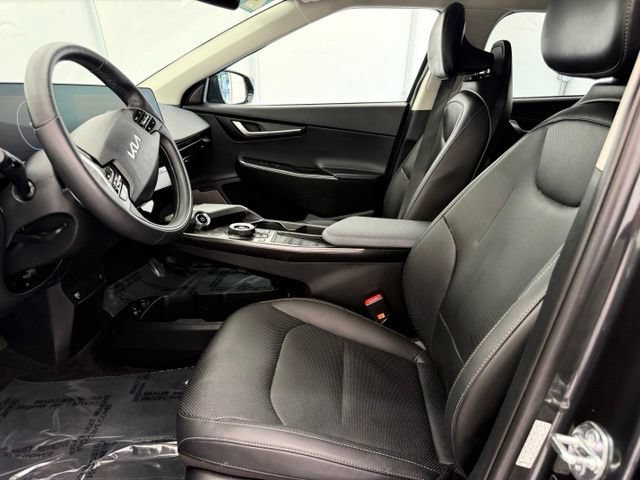 Used 2024 Kia EV6 Wind w/ Wind Technology Package AWD/4WD image 12