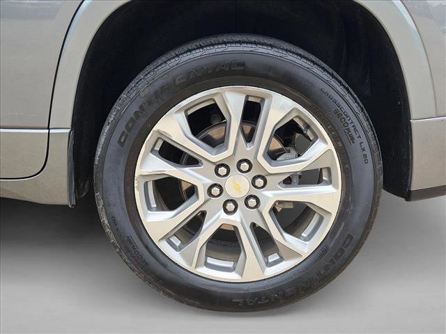 Used 2018 Chevrolet Traverse Premier w/ Driver Confidence II Package image 26