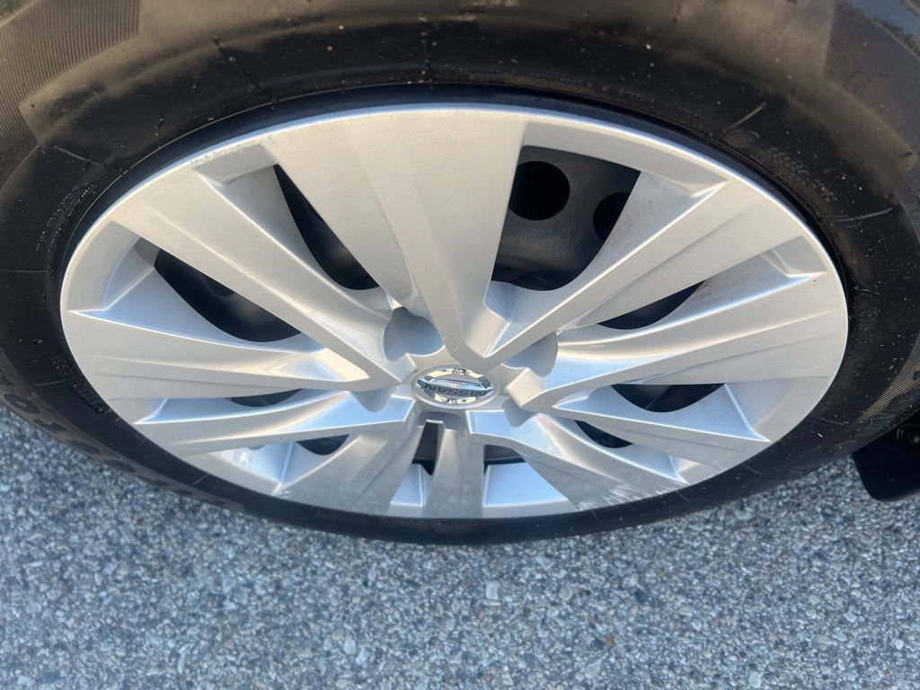 Certified 2023 Nissan Sentra S FWD image 37