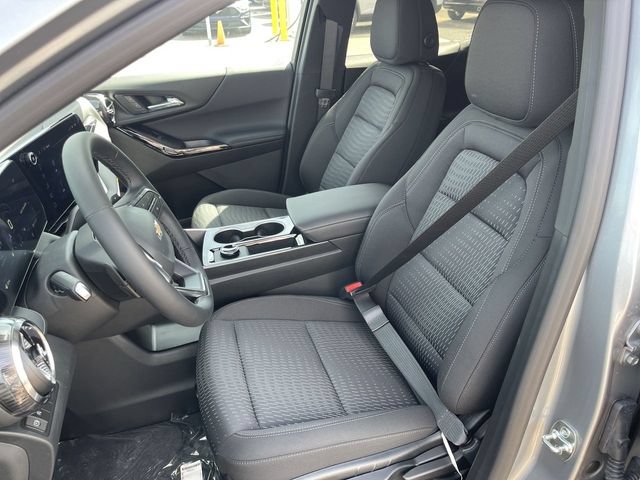 New 2027 Chevrolet Equinox LT w/ LPO, Floor Liner Package FWD image 11