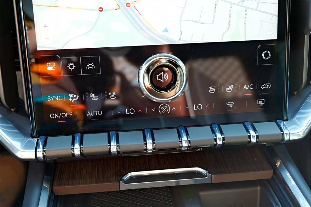 New 2026 GMC Acadia Denali w/ Super Cruise Package image 16