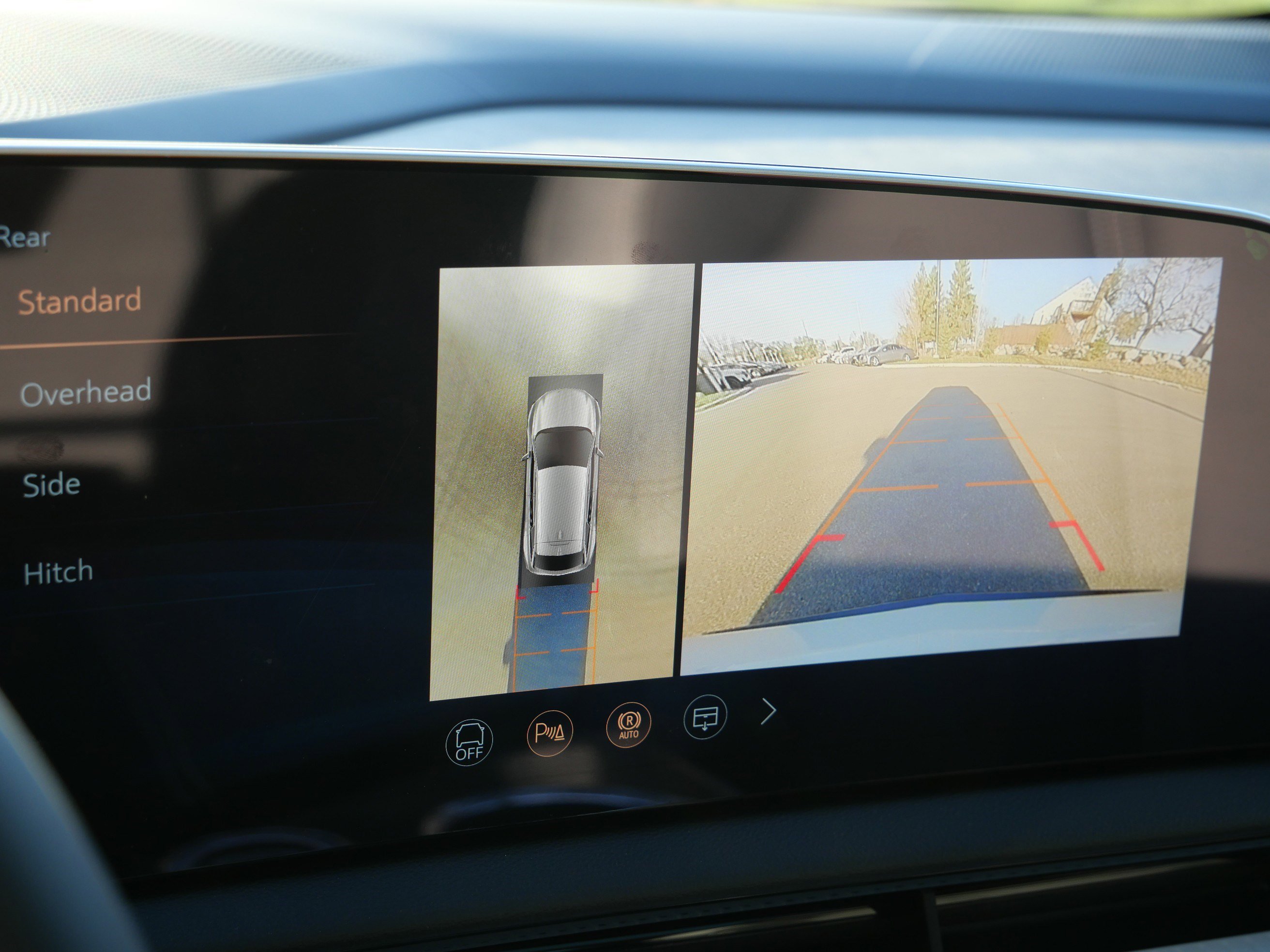 New 2026 Cadillac Optiq Sport 1 w/ LPO, Floor Liner Package image 28