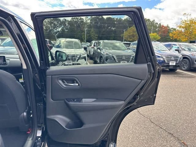 New 2026 Nissan Rogue SV image 23