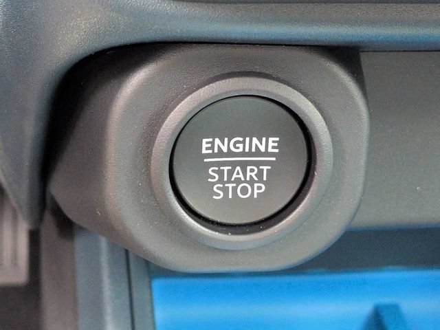 New 2026 Ford Maverick XLT w/ XLT Luxury Package FWD image 32