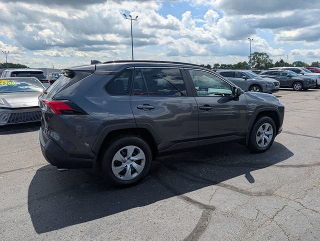 Used 2020 Toyota RAV4 LE w/ All Weather Liner Package AWD/4WD image 8