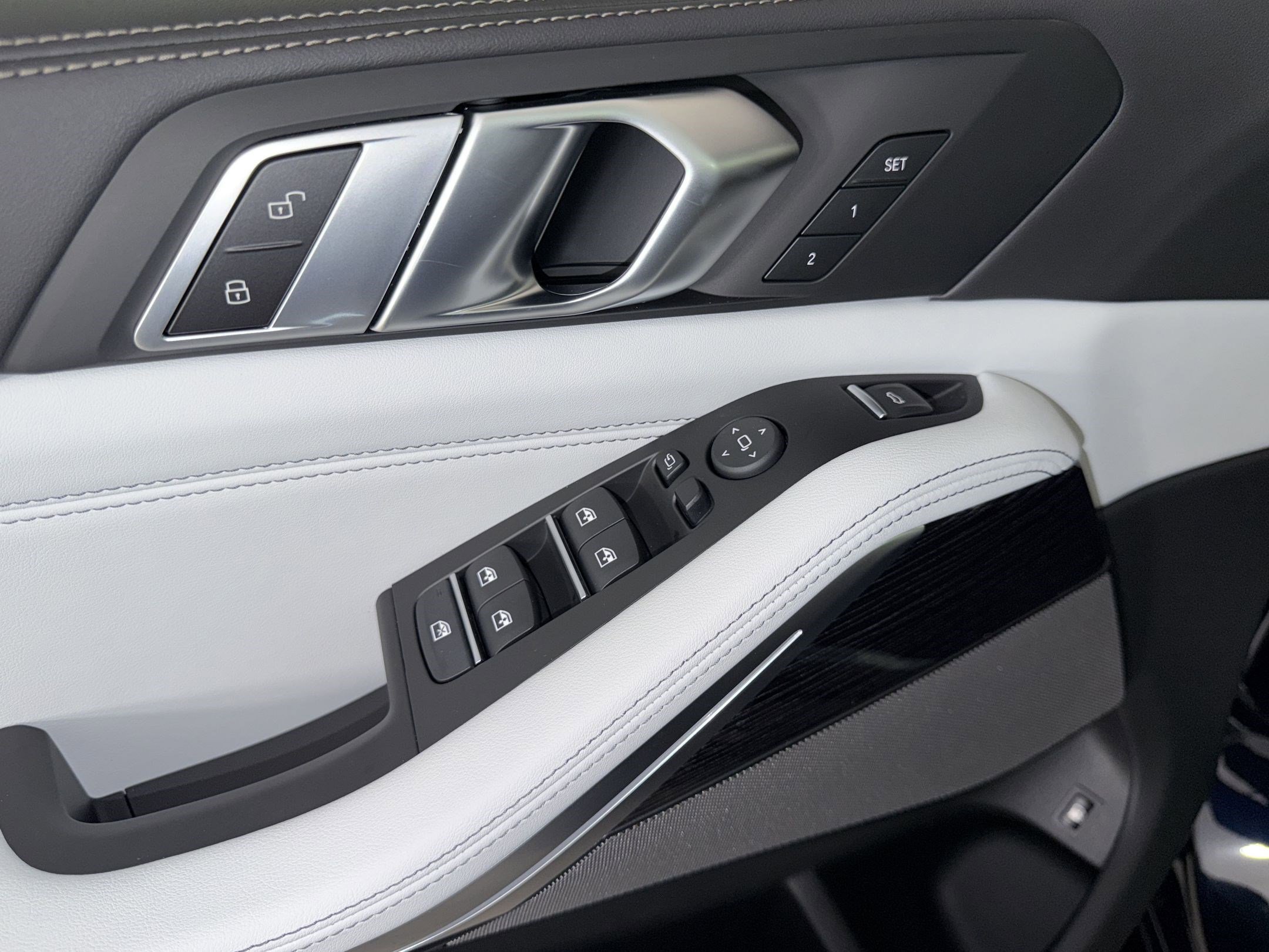 New 2026 BMW X5 xDrive50e AWD/4WD image 23