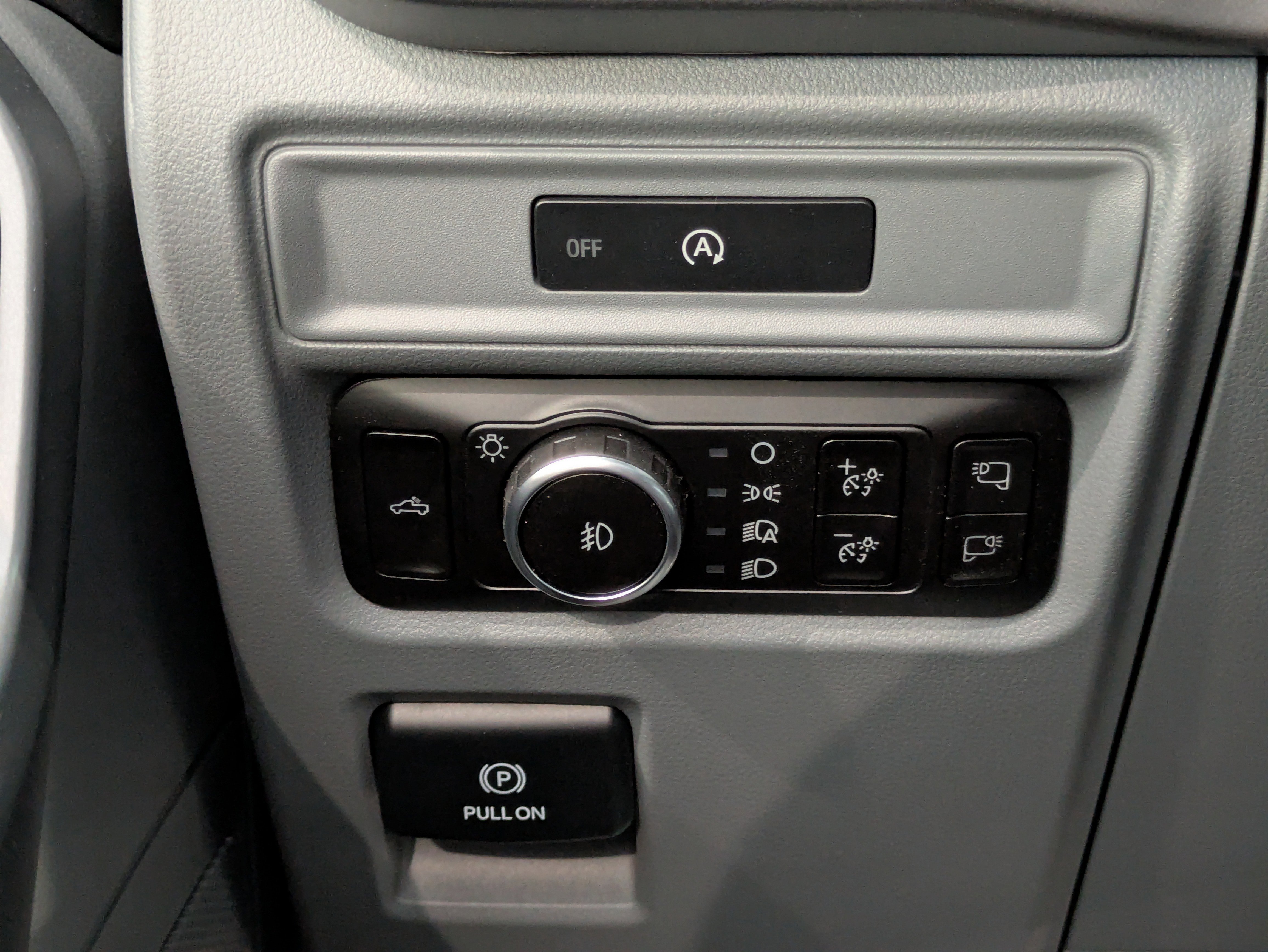 New 2025 Ford F150 XLT w/ Equipment Group 302A MID image 12