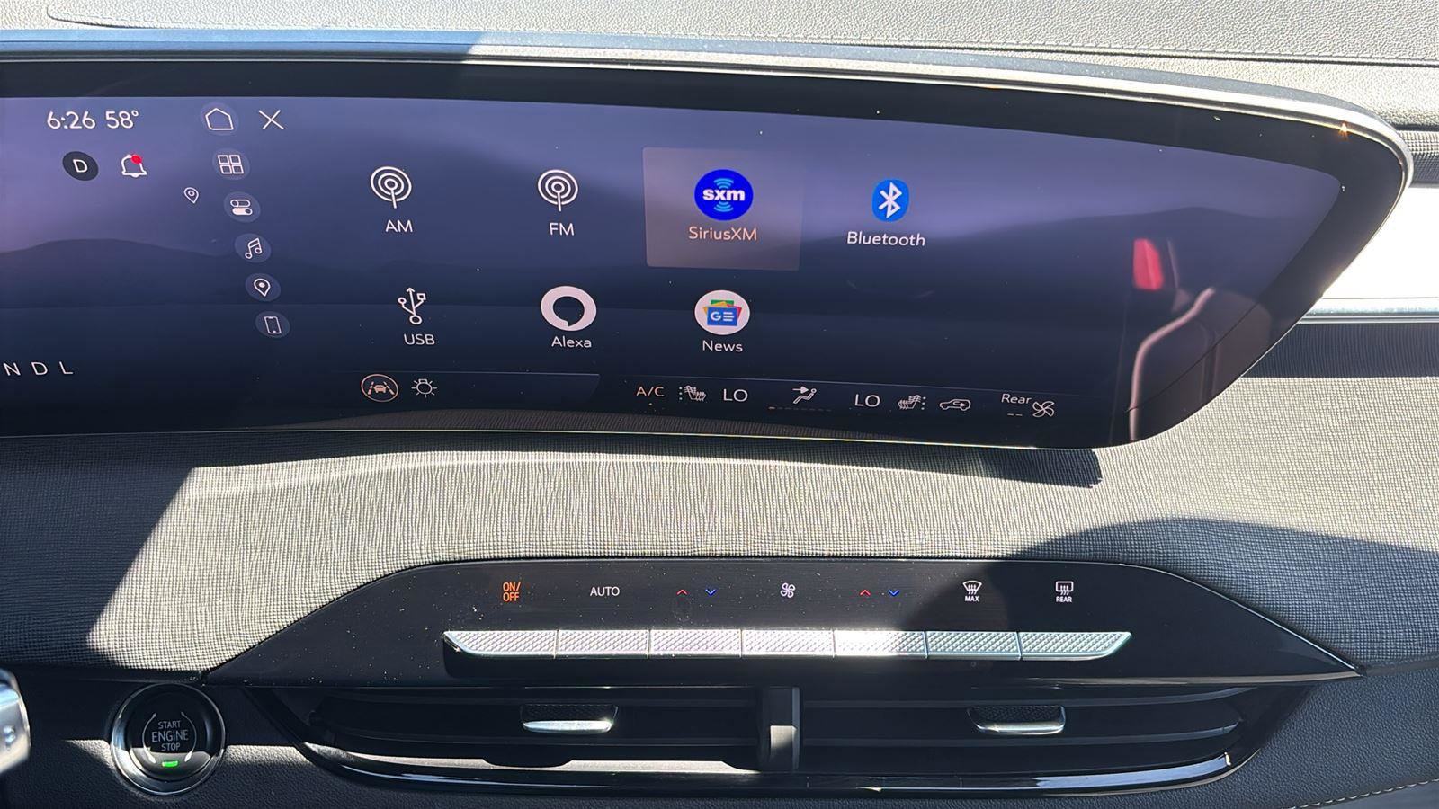 Certified 2025 Buick Enclave Preferred FWD image 32