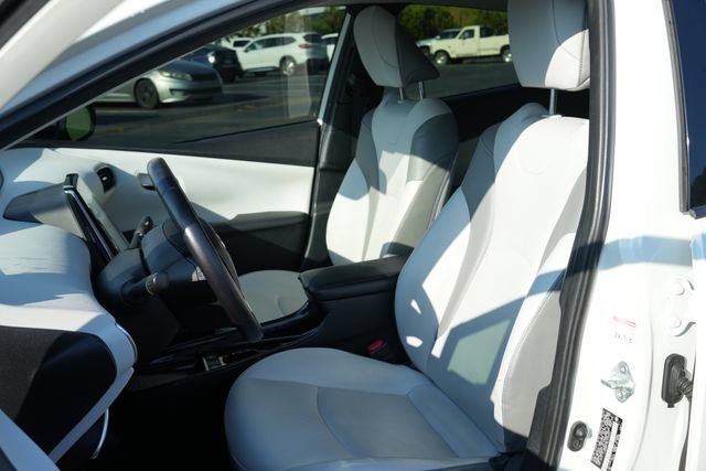 Used 2020 Toyota Prius Prime XLE FWD image 20
