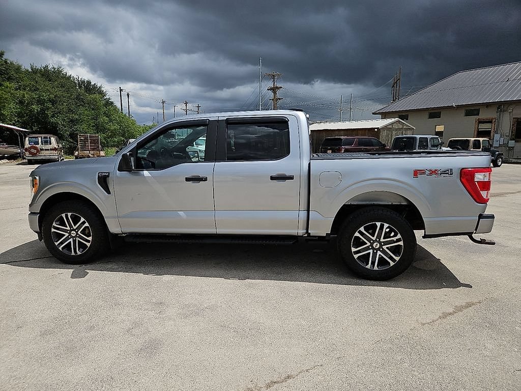 Used 2022 Ford F150 XL w/ STX Appearance Package AWD/4WD image 3