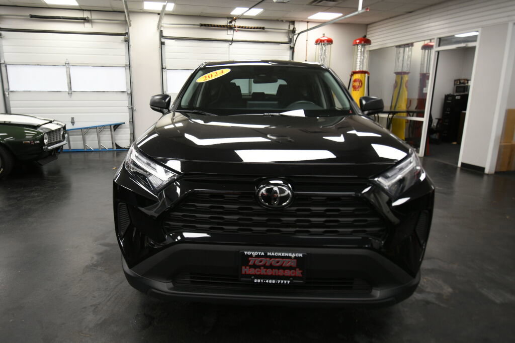 Certified 2024 Toyota RAV4 LE image 2