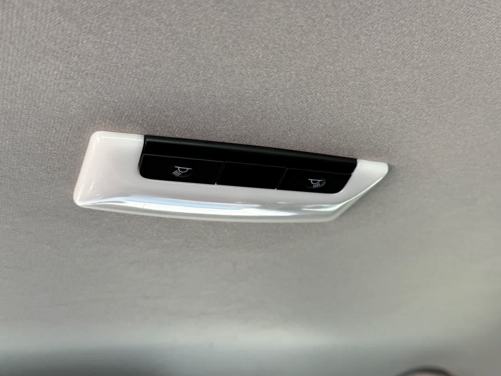Used 2020 Nissan Sentra SR FWD image 13