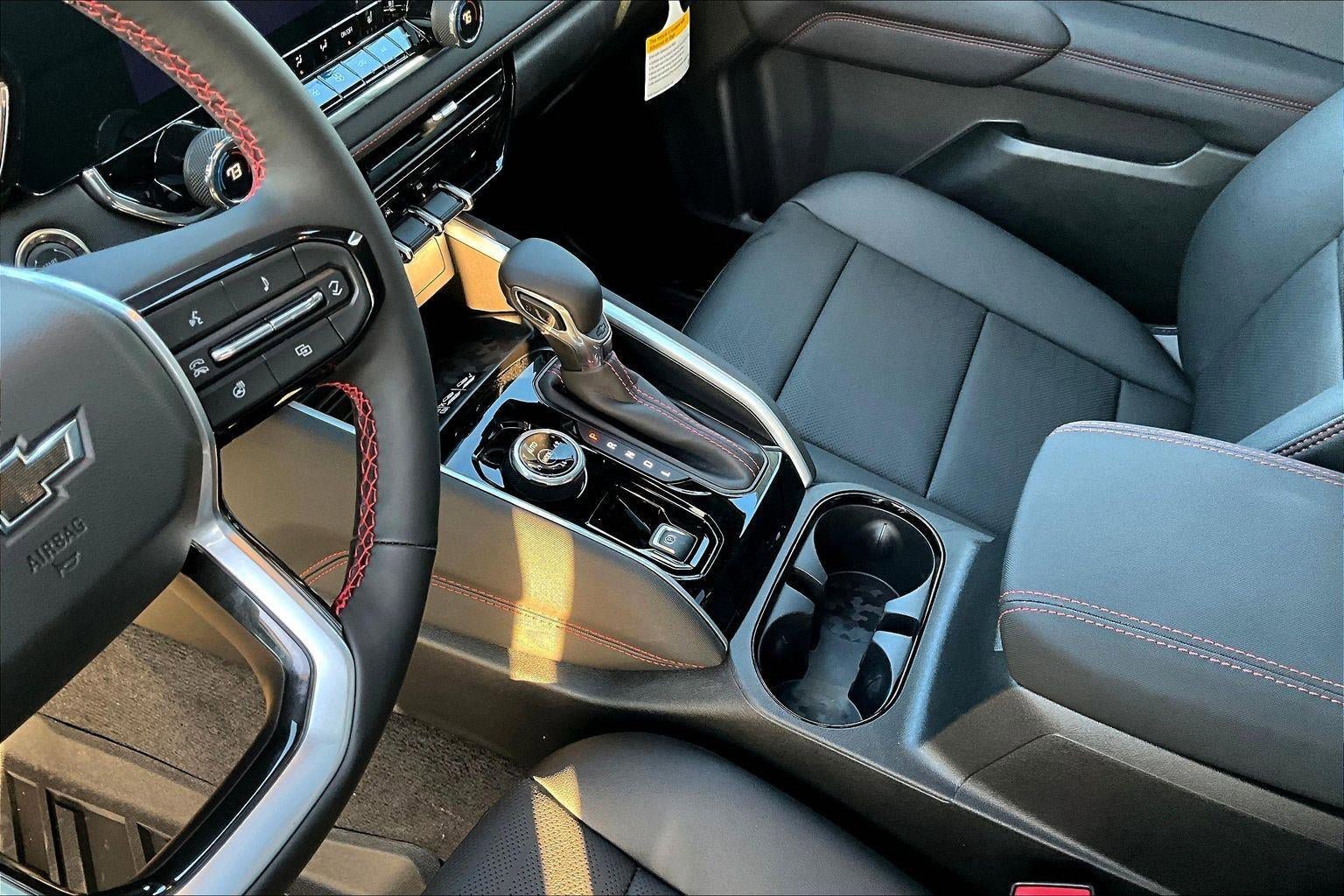 New 2026 Chevrolet Colorado Z71 w/ Technology Package AWD/4WD image 8