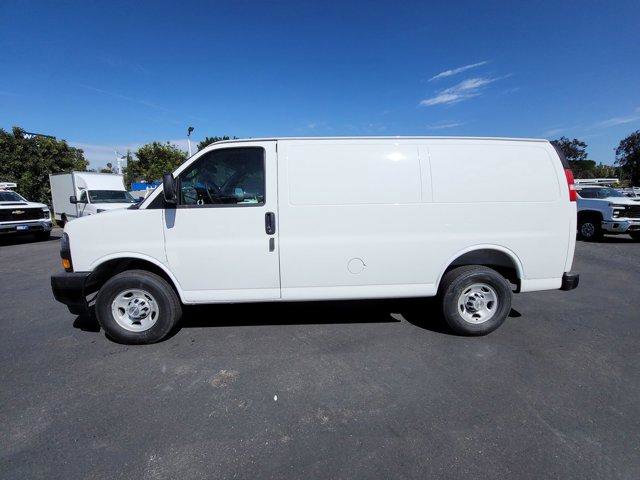 New 2026 Chevrolet Express 2500 w/ Driver Convenience Package RWD image 5