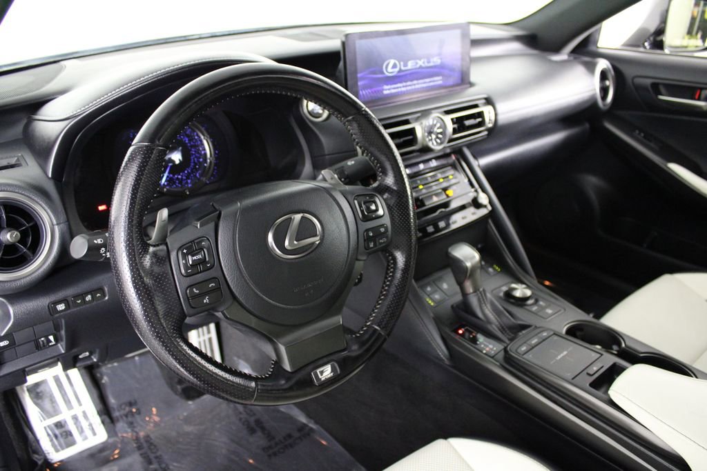 Used 2022 Lexus IS 350 F Sport w/ Navigation Package RWD image 16