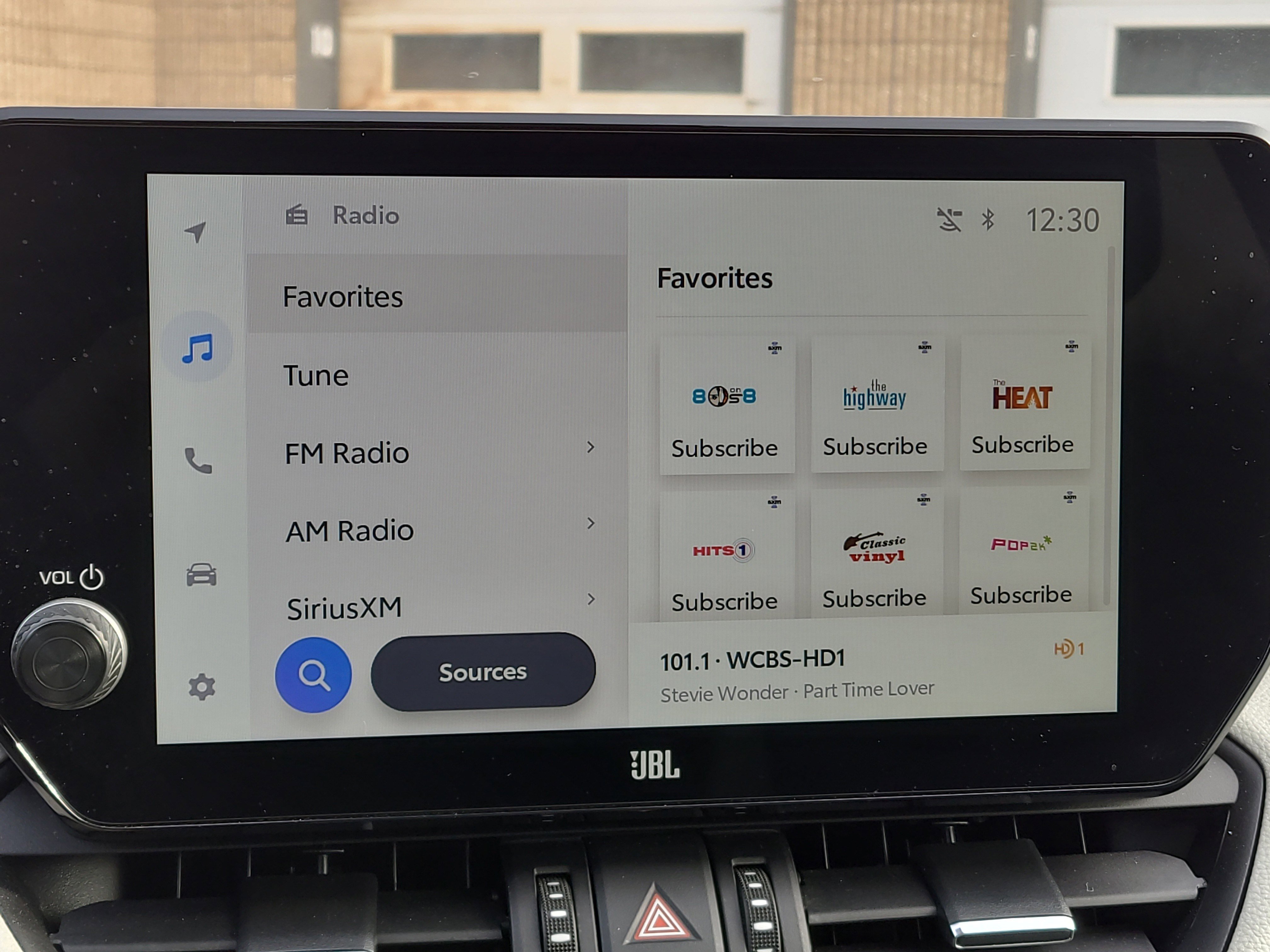 Used 2023 Toyota RAV4 Limited image 28