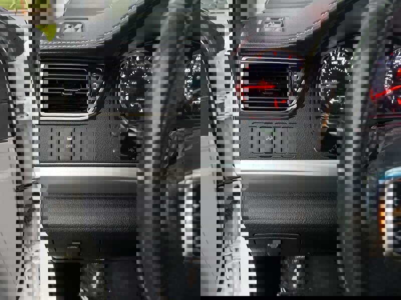 Used 2017 Toyota Camry SE image 42