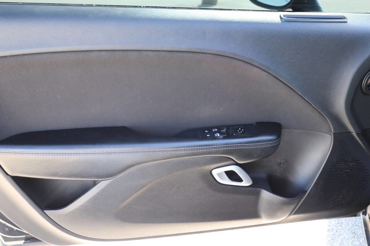 Used 2021 Dodge Challenger R/T image 12