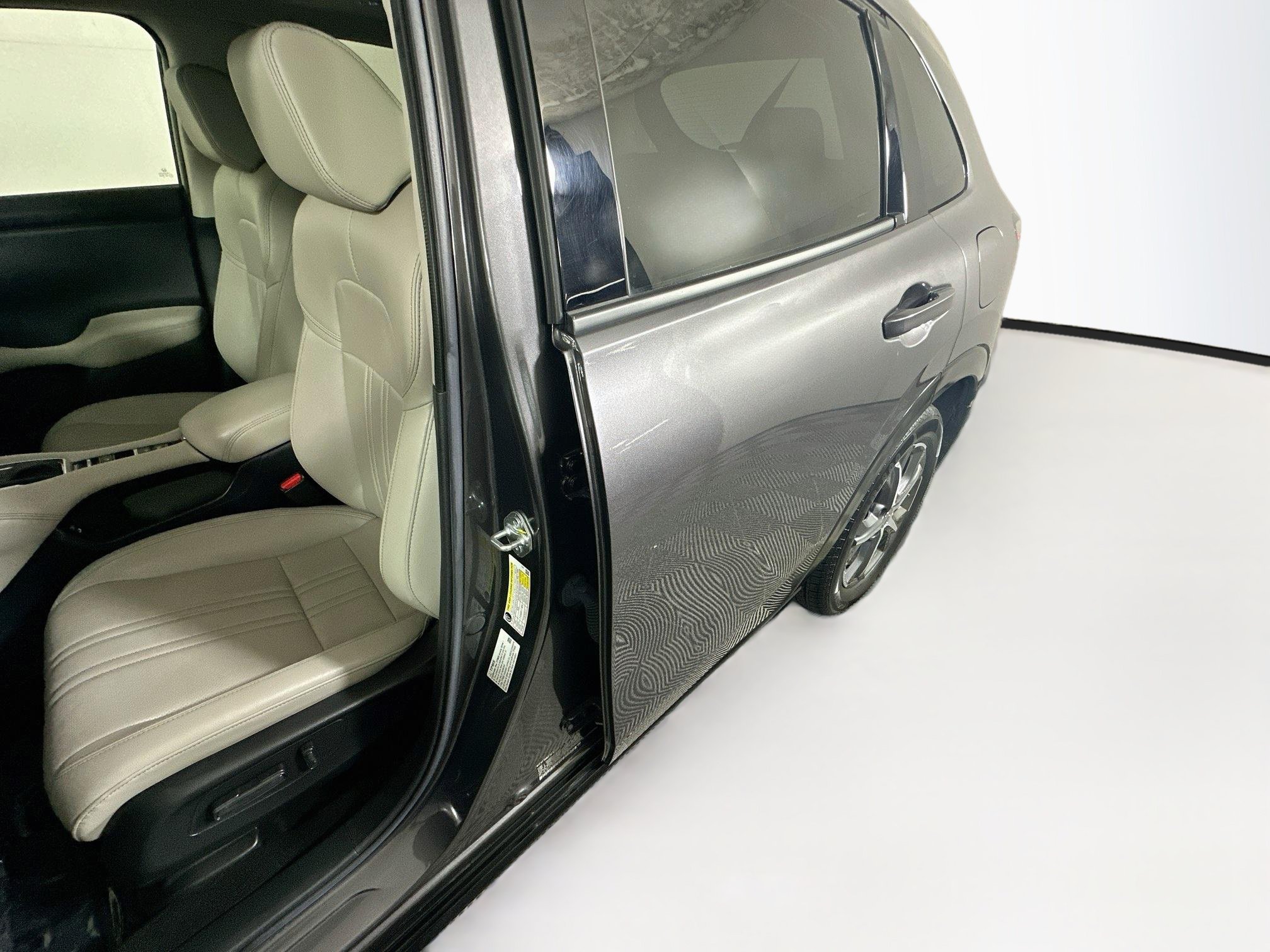 Used 2024 Honda HR-V EX-L image 12