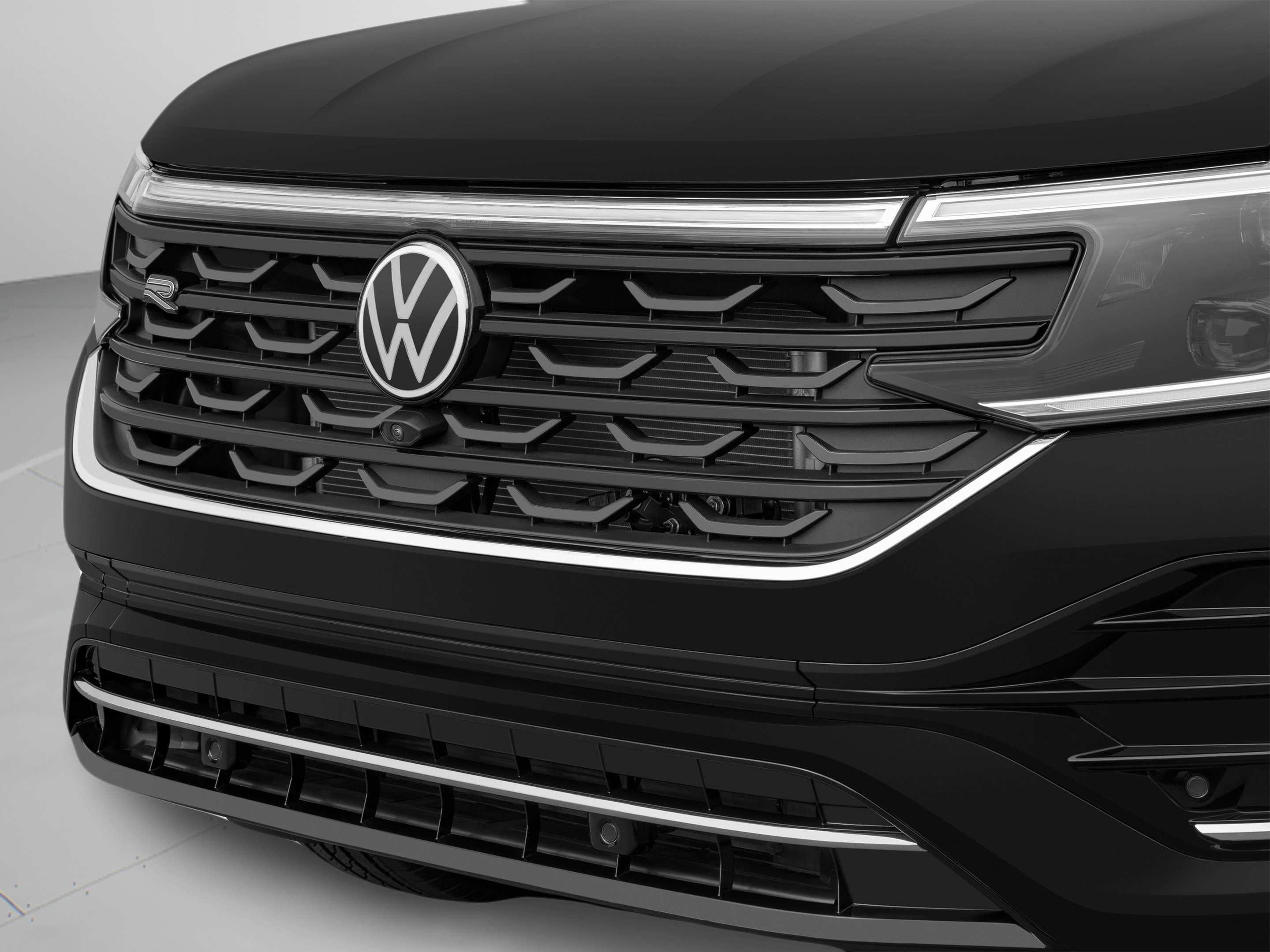 Used 2024 Volkswagen Atlas Cross Sport SE w/ Panoramic Sunroof Package FWD image 65