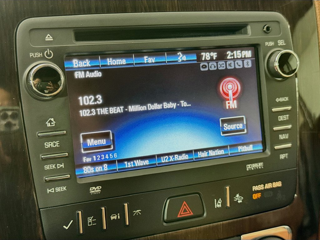 Used 2017 Chevrolet Traverse Premier FWD image 16