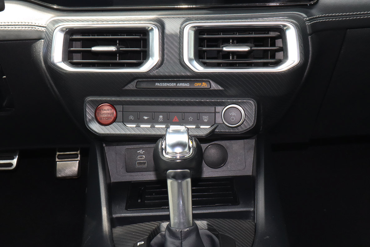 Used 2024 Ford Mustang GT Premium RWD image 11