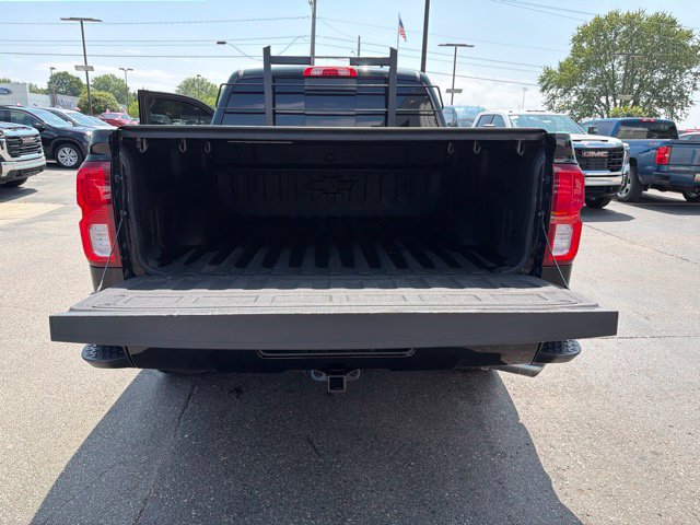 Used 2018 Chevrolet Silverado 1500 High Country AWD/4WD image 27