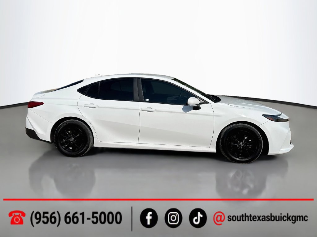 Used 2025 Toyota Camry LE w/ Convenience Package FWD image 9