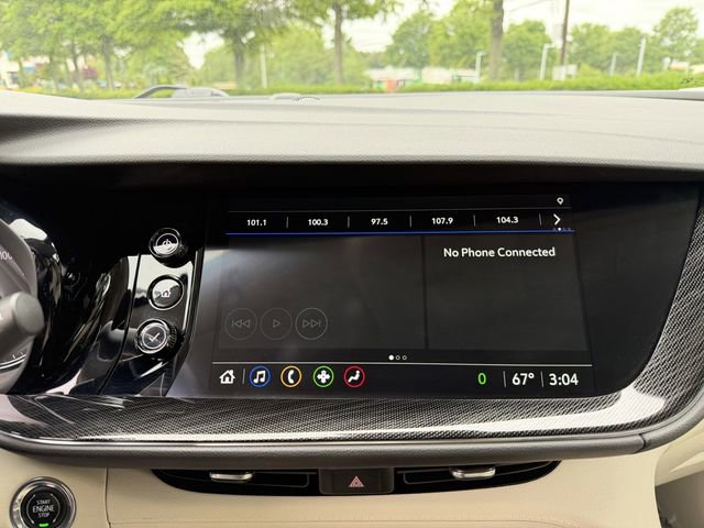 Used 2023 Buick Envision Essence FWD image 21