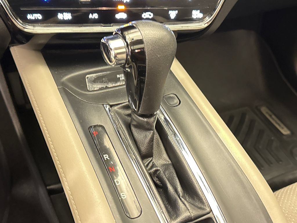 Used 2018 Honda HR-V EX image 27
