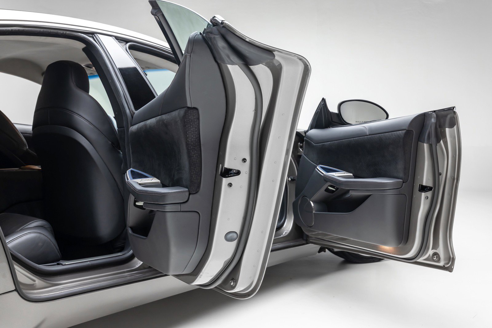 Used 2012 Fisker Karma EcoSport image 26