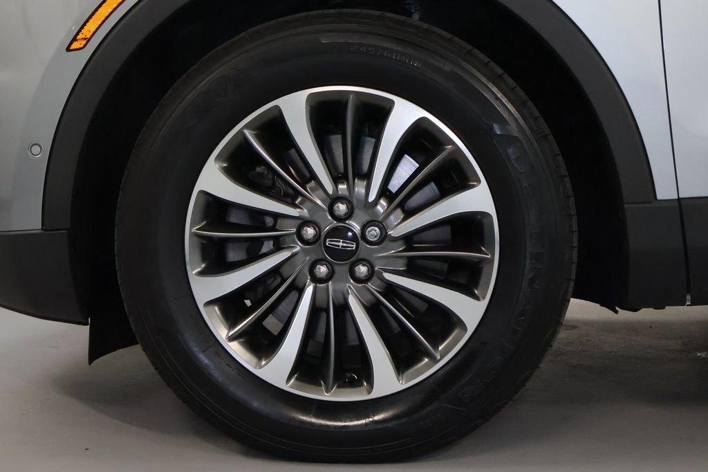 Used 2020 Lincoln Nautilus Reserve AWD/4WD image 38