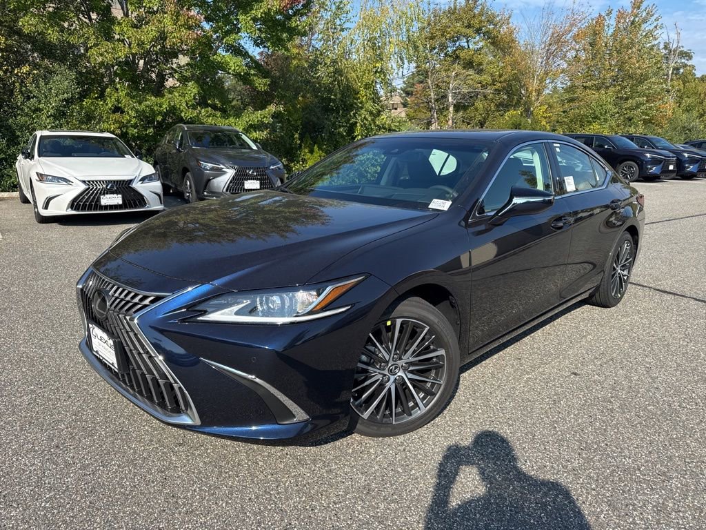 New 2025 Lexus ES 350 w/ Premium Package