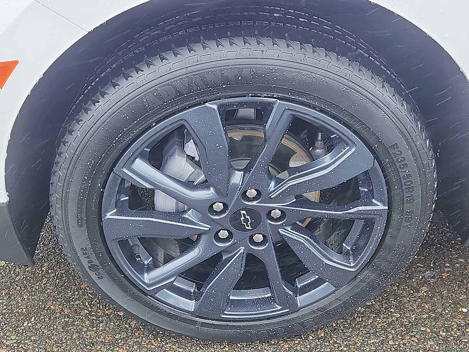 Used 2022 Chevrolet Equinox RS w/ RS Leather Package image 7