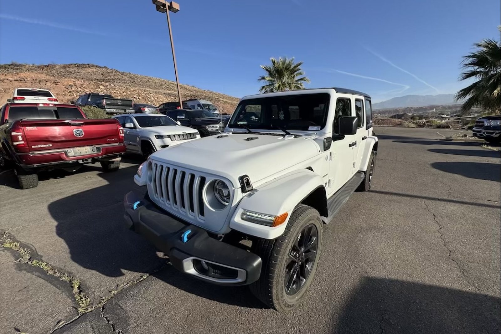 Used 2022 Jeep Wrangler Unlimited Sahara image 1