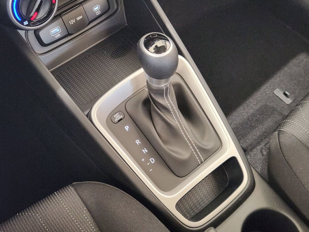 New 2026 Hyundai Venue SE FWD image 16