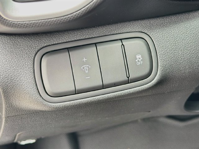 New 2026 Hyundai Venue SEL FWD image 10