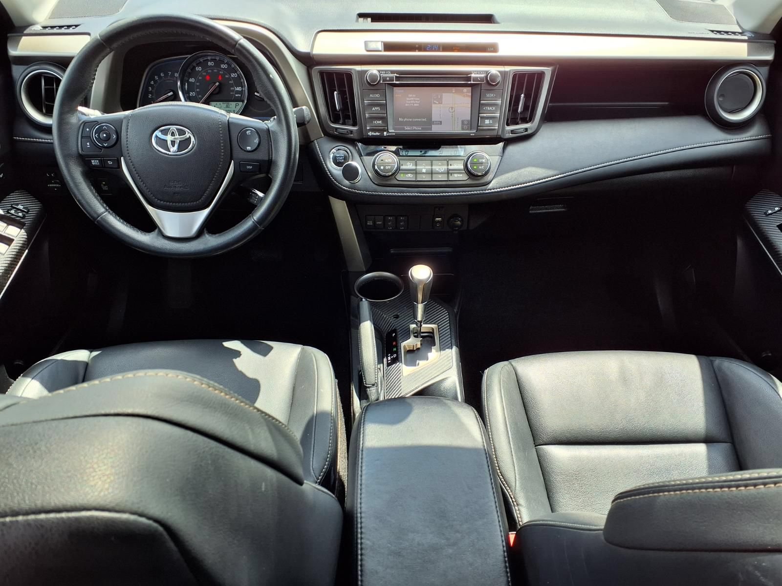 Used 2014 Toyota RAV4 Limited w/ Technology Package FWD image 13