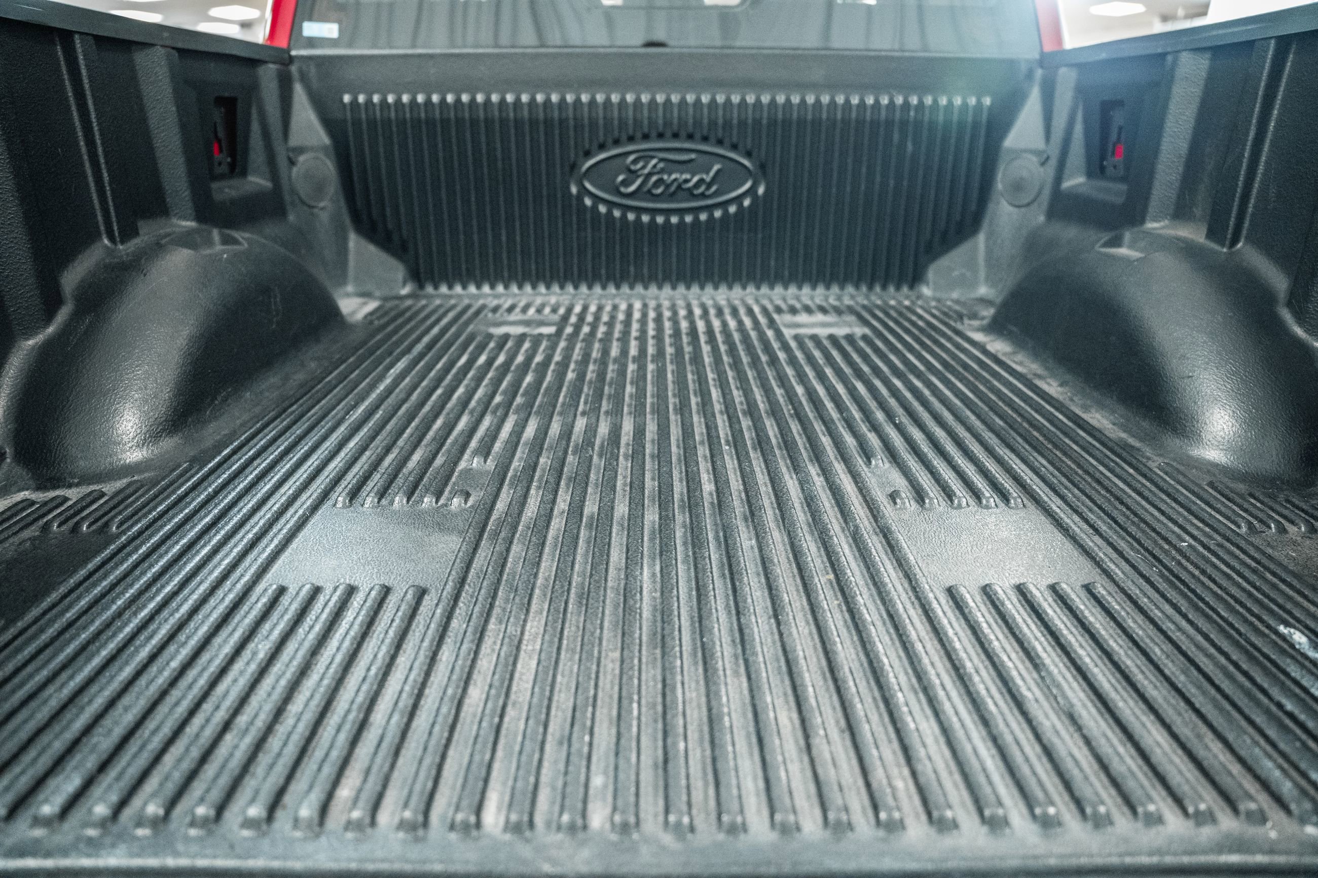 Certified 2023 Ford F150 Lariat w/ Equipment Group 502A High image 25