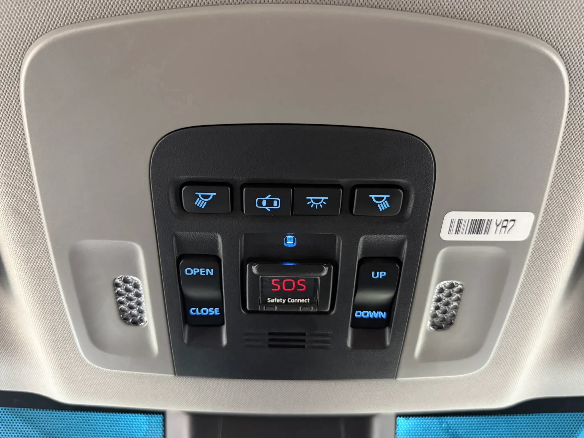 Used 2018 Toyota Camry SE w/ Audio Package FWD image 26