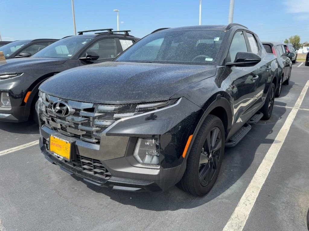Used 2024 Hyundai Santa Cruz Night AWD/4WD image 5