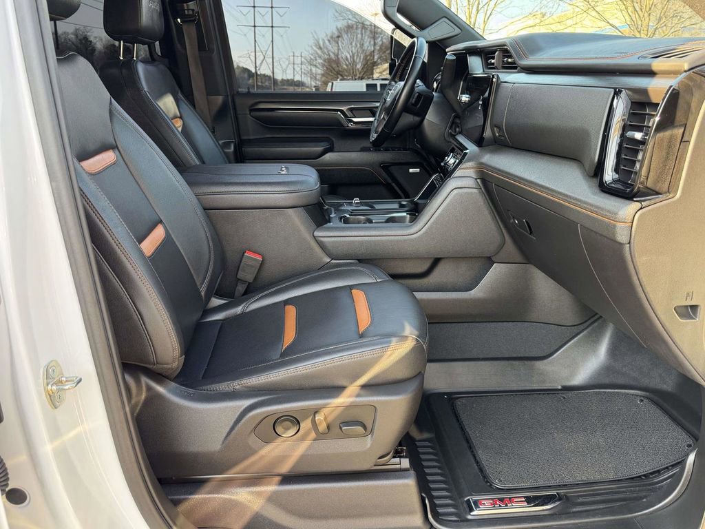 Used 2024 GMC Sierra 2500 AT4 w/ AT4 Premium Plus Package image 15