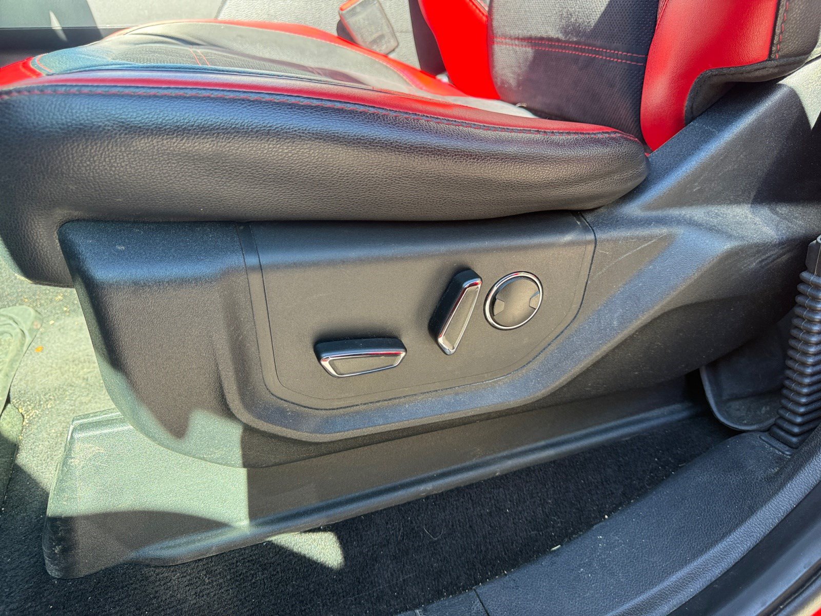 Used 2016 Ford F150 Lariat AWD/4WD image 14