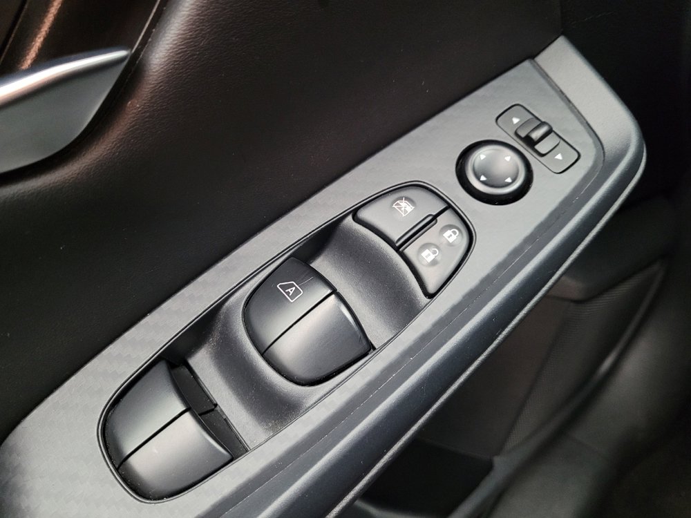 Used 2024 Nissan Sentra SV image 27