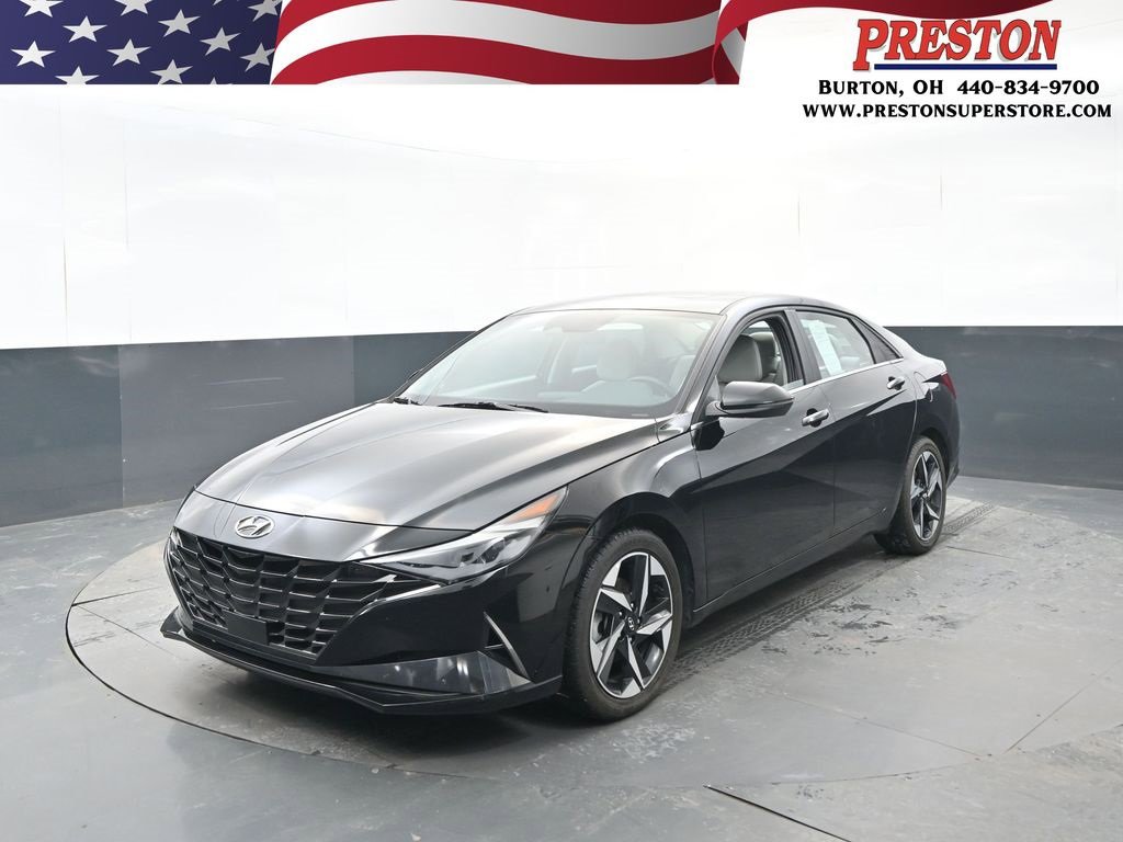 Used 2022 Hyundai Elantra Limited image 1