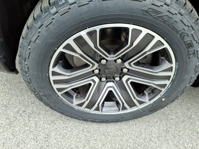 Used 2024 Jeep Wagoneer L Series II w/ Flexible Seating Group image 15