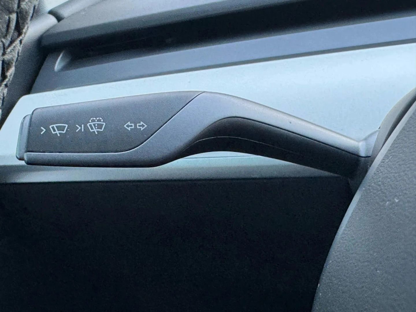 Used 2022 Tesla Model Y Performance image 26