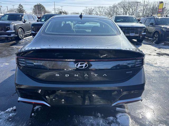 New 2026 Hyundai Sonata SEL image 3