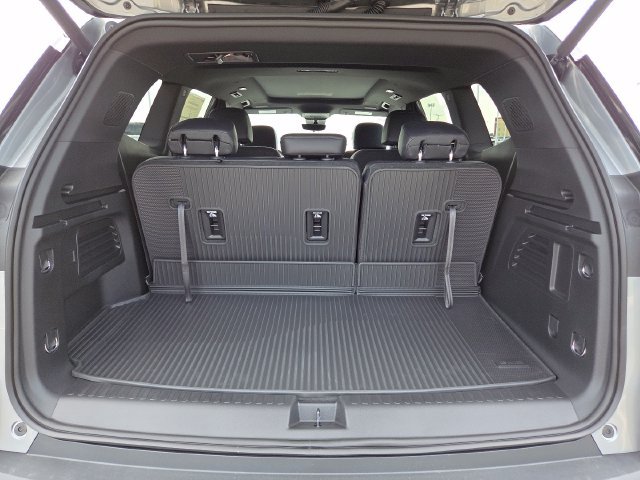 New 2027 GMC Acadia Elevation w/ Elevation Premium Package AWD/4WD image 22