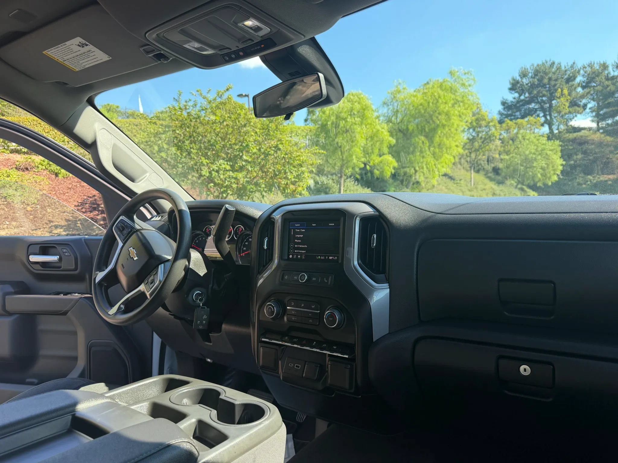 Used 2022 Chevrolet Silverado 1500 Custom w/ Safety Confidence Package RWD image 20